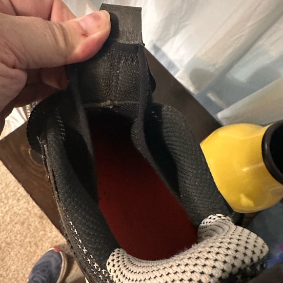 Under Armour Hovr Men’s Baseball Cleats. Sz 12. Metal And Molded Spikes. EUC - Picture 7 of 8